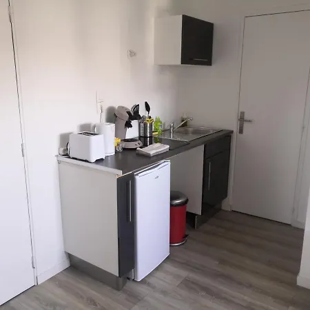 Courcelles 41 *